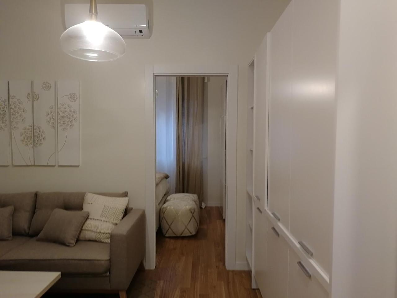 Gatto Bianco Apartment Бари Екстериор снимка