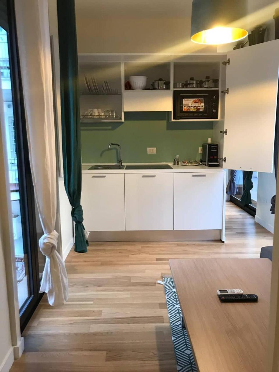 Gatto Bianco Apartment Бари Екстериор снимка