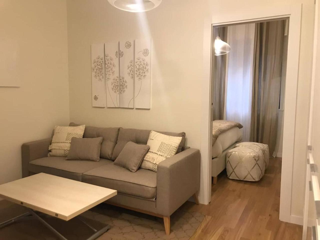 Gatto Bianco Apartment Бари Екстериор снимка